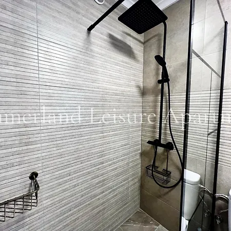 Summerland Leisure شقة